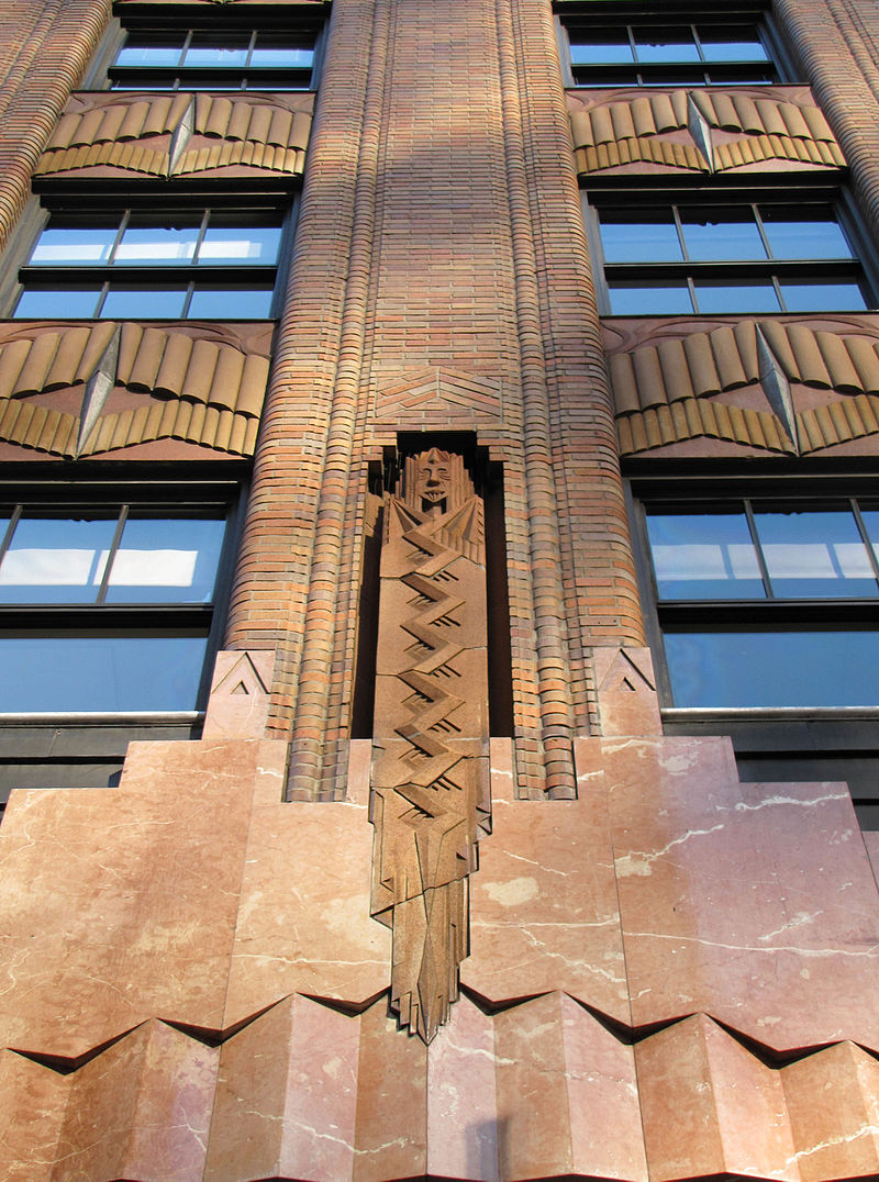 Façade_of_570_Lexington.jpg