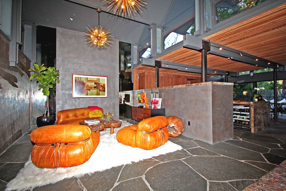 Family_Room-4.0.jpg