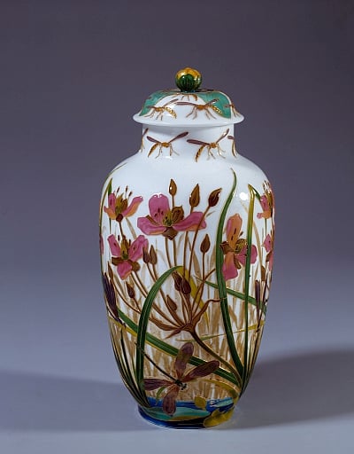 Fernand_Thesmar_-_Saigon_vase_by_Andre_Fernand_Thesmar_(1843-1912)_-_(MeisterDrucke-950818) (1).jpg