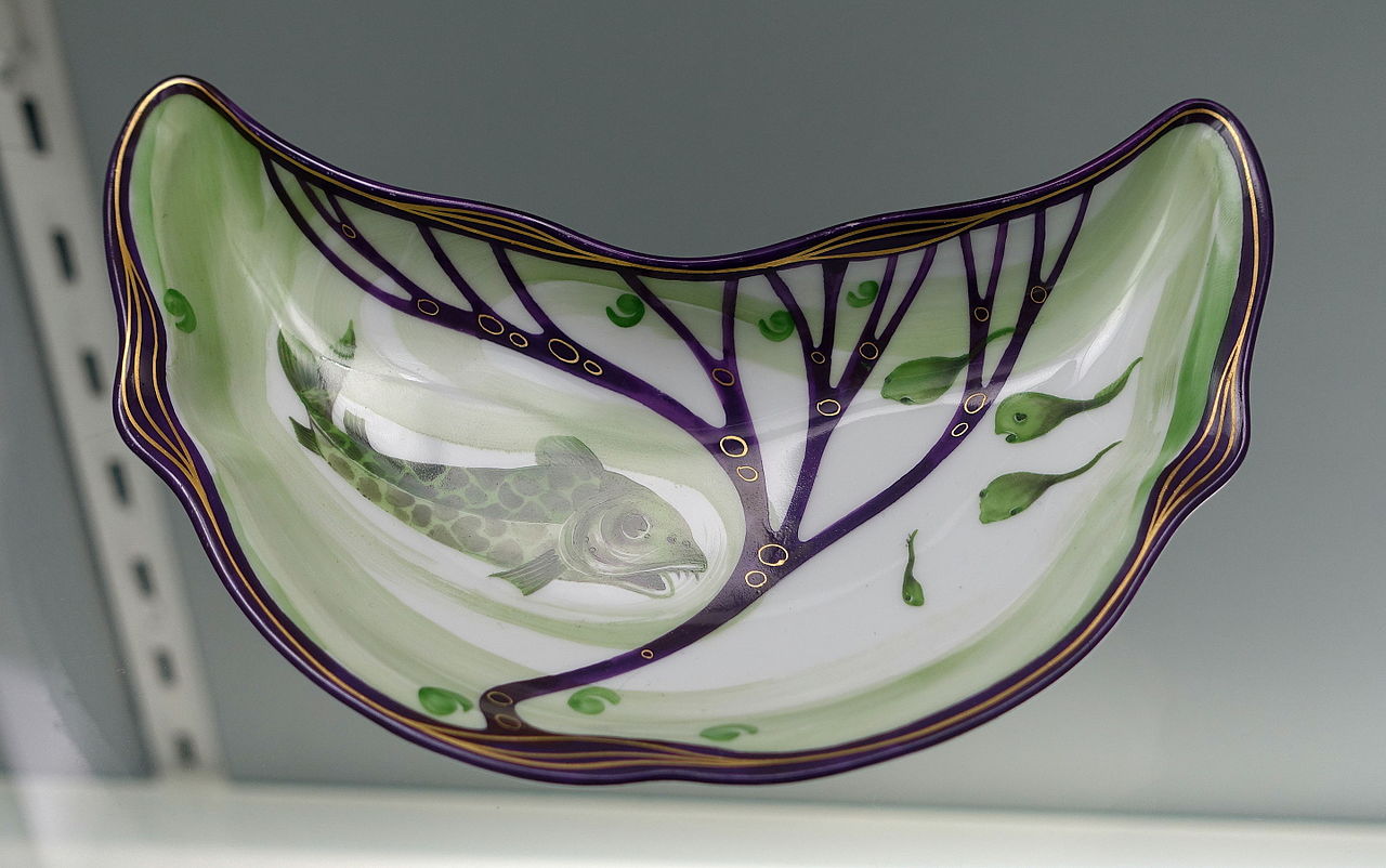 Fish_service,_designed_by_Hermann_Gradl_the_Elder,_1899-1900,.JPG