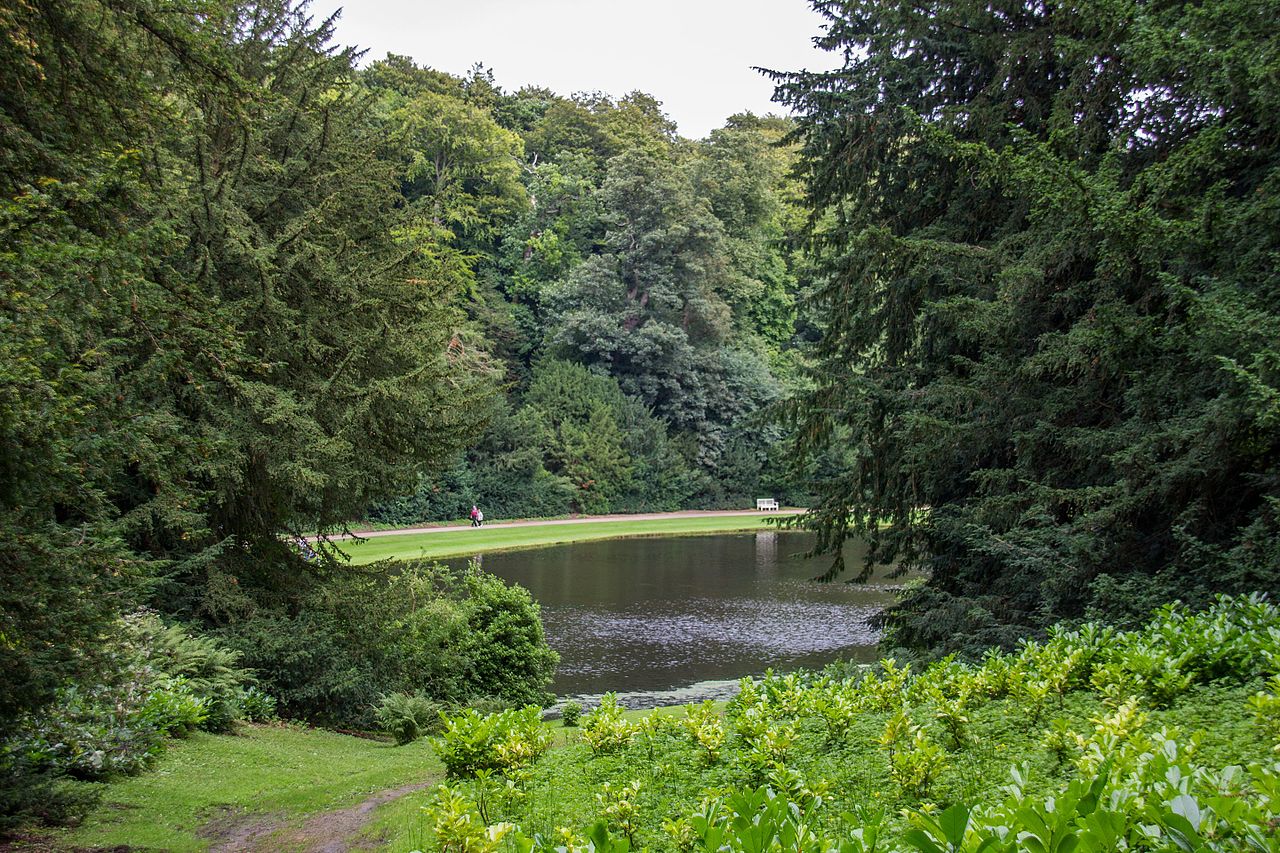 Fountains_Abbey_2016_039.jpg