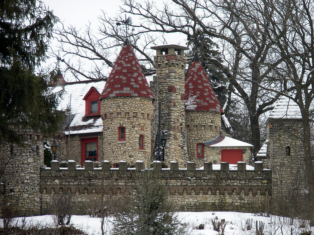 Fox_River_Grove_Castle 1931.JPG