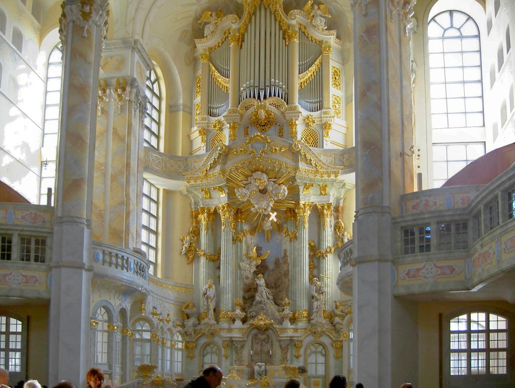 frauenkirche3.jpg