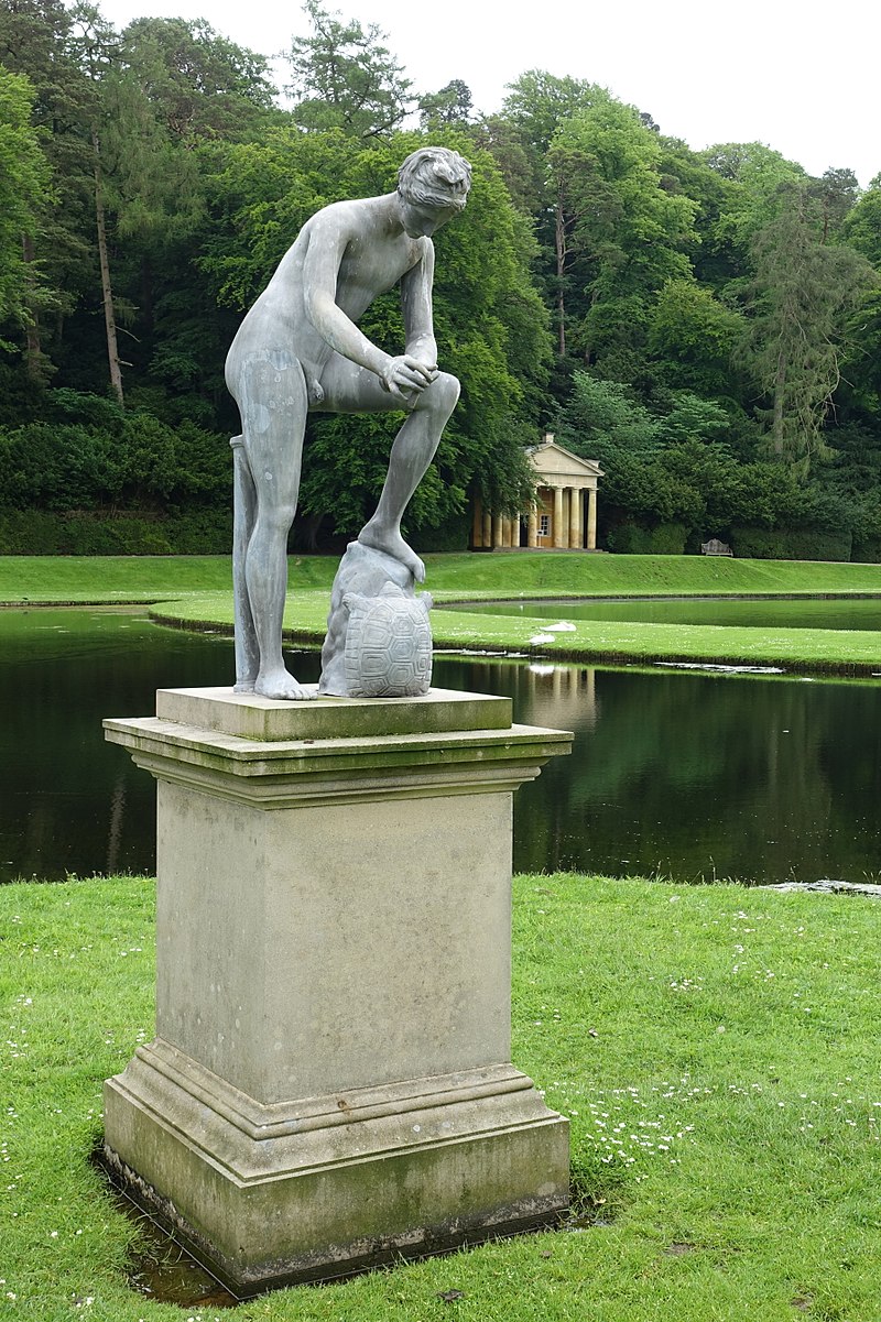 Galen_by_Andrew_Carpenter,_London,_1730,_lead_and_stone_-_Studley_Royal_Park_-.jpg