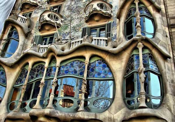 gaudi_002.jpg