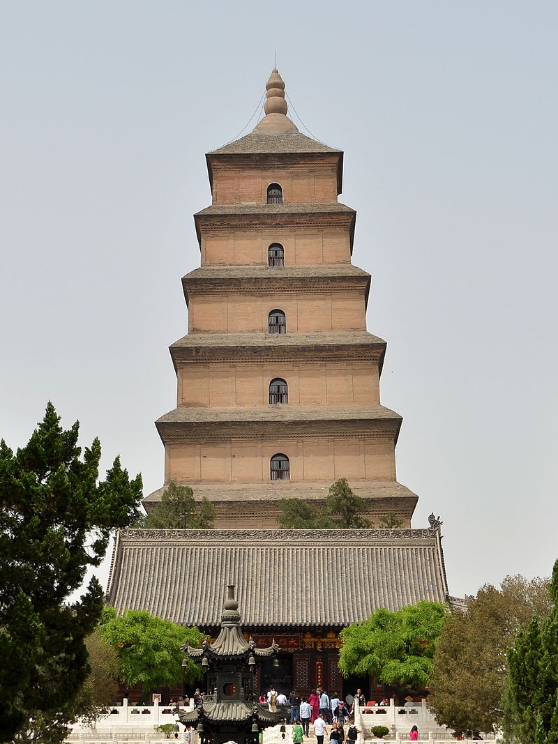 Giant_Wild_Goose_pagoda_Front_20140502.JPG