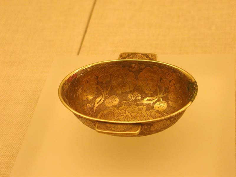 Gilt_silver_eared_cup.jpg