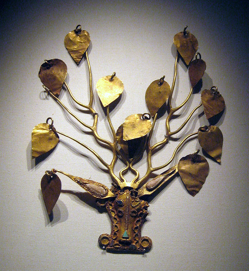 Gold_hat_ornament.jpg