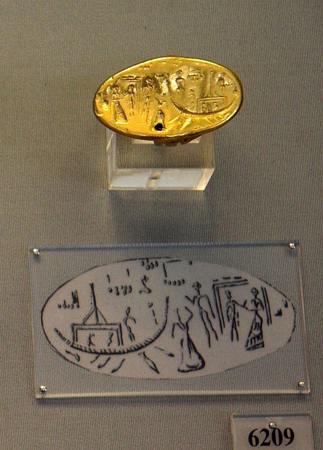 Gold_ring_with_relief_ship_Mycenaean_NAMA_080857x.jpg