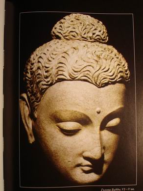 golowa_buddy._gandhara._iv_w._n.e..jpg