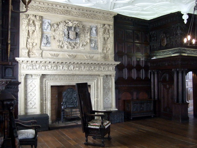 Great_Oak_Room_in_The_Red_Lodge_-_geograph.org.uk_-_771998.jpg