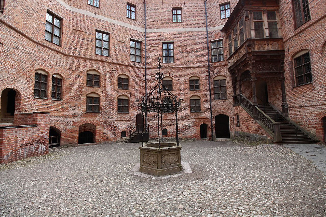 Gripsholm_May_2016_04.jpg