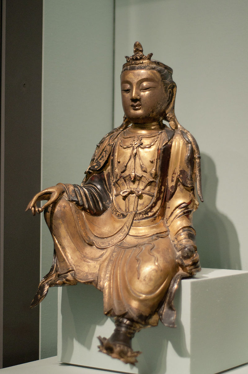 Guanyin_(Ming_China),_Asian_Art_Museum_(6016996438).jpg