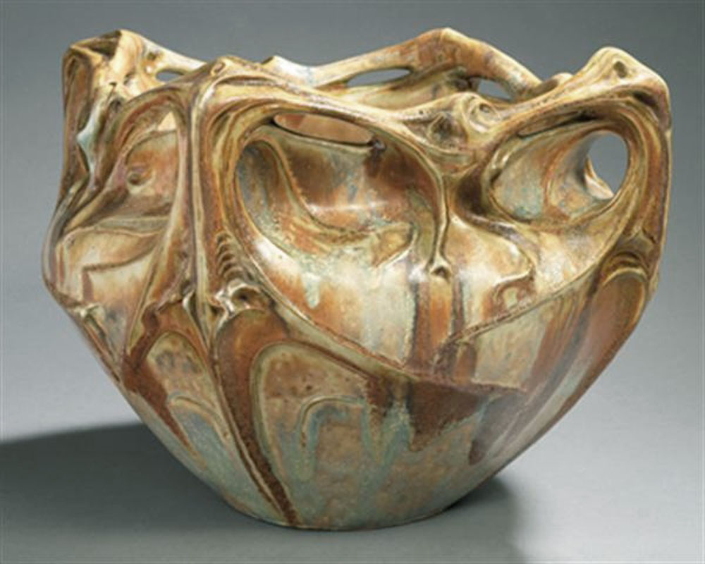 Guimard-Hector_cache-pot_gres_1901_sevres.jpg
