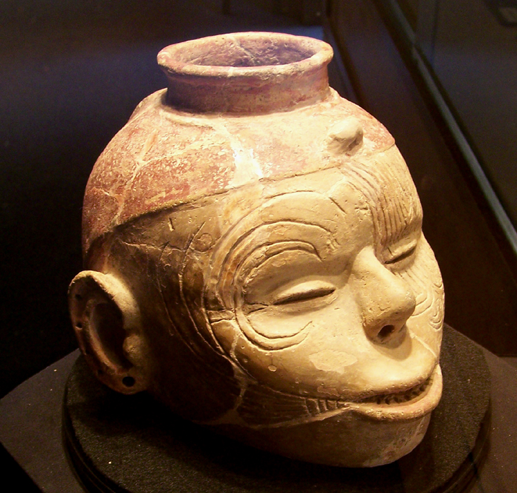 Hampson_effigypot_HRoe_2006.jpg