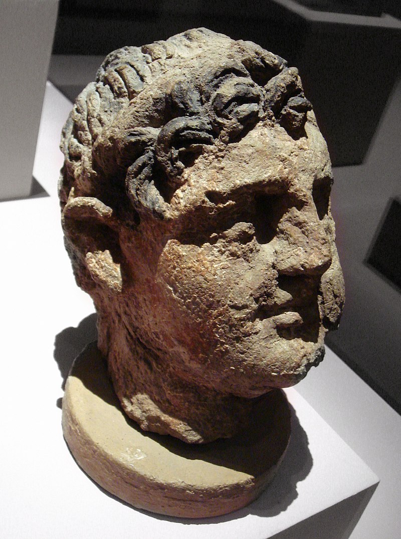 Head_of_a_Greco-Bactrian_ruler,_Temple_of_the_Oxus,_Takht-i-Sangin,_3rd-2nd_century_BCE.jpg