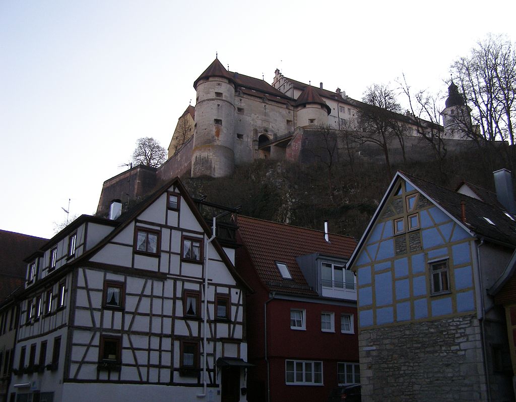 Heidenheim_zamek_Hellenstein_02.jpg