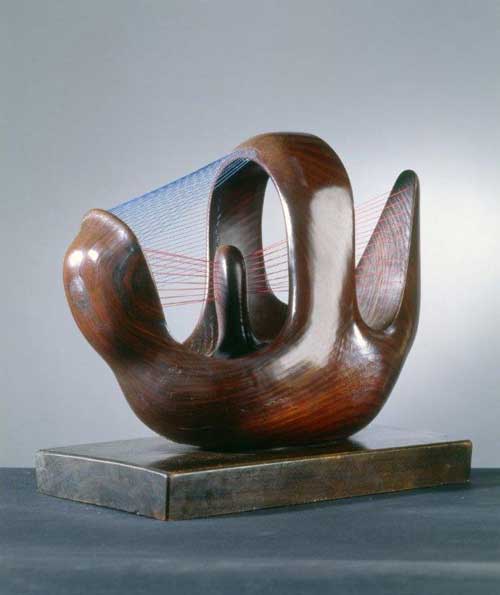 Henry-Moore-Exhibition-Ptich'e-gnezdo-1939-g_.jpg