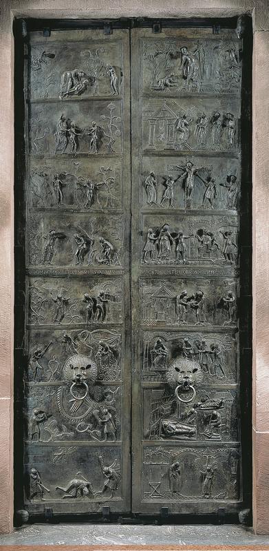 Hildeshajm_kafedralnyj_sobor_Sv._Marii_bronzovye_dveri_episkopaf_Bernvarda.jpg