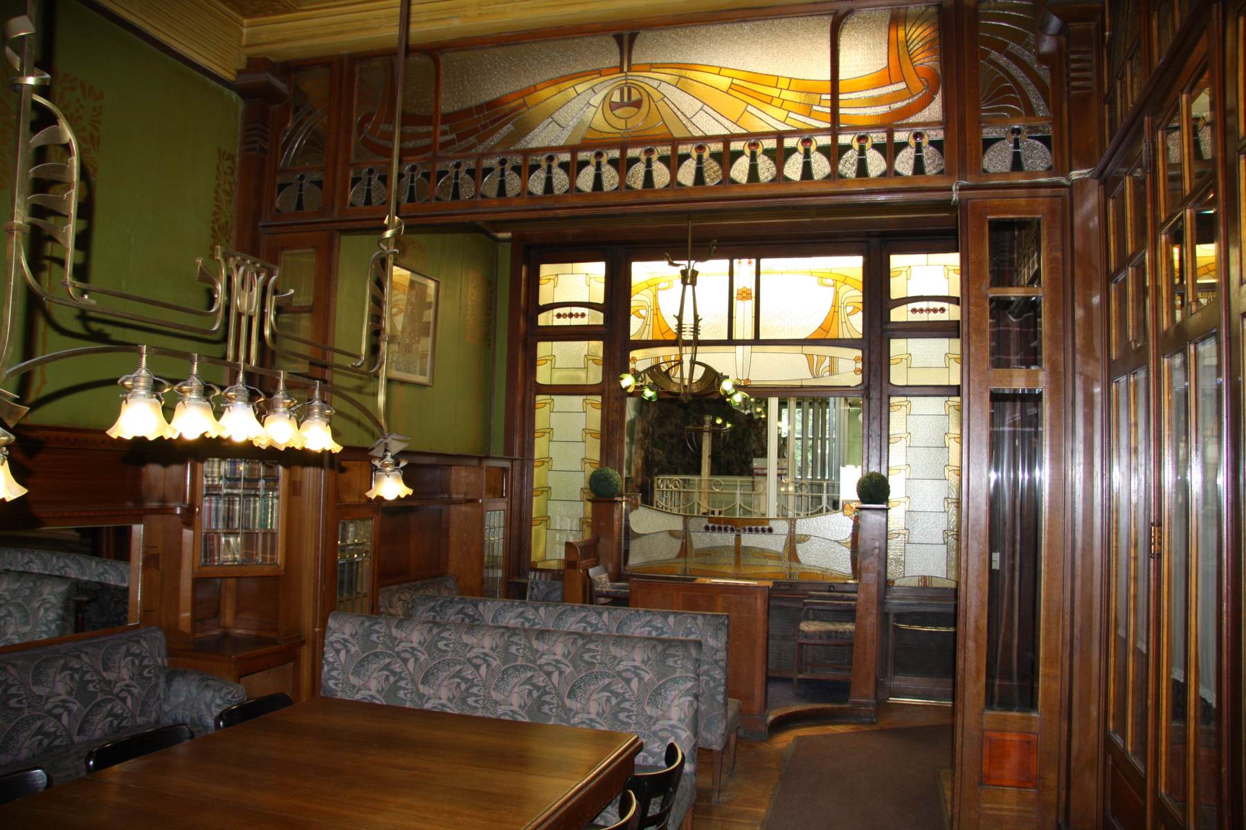 hotel-c4.jpg