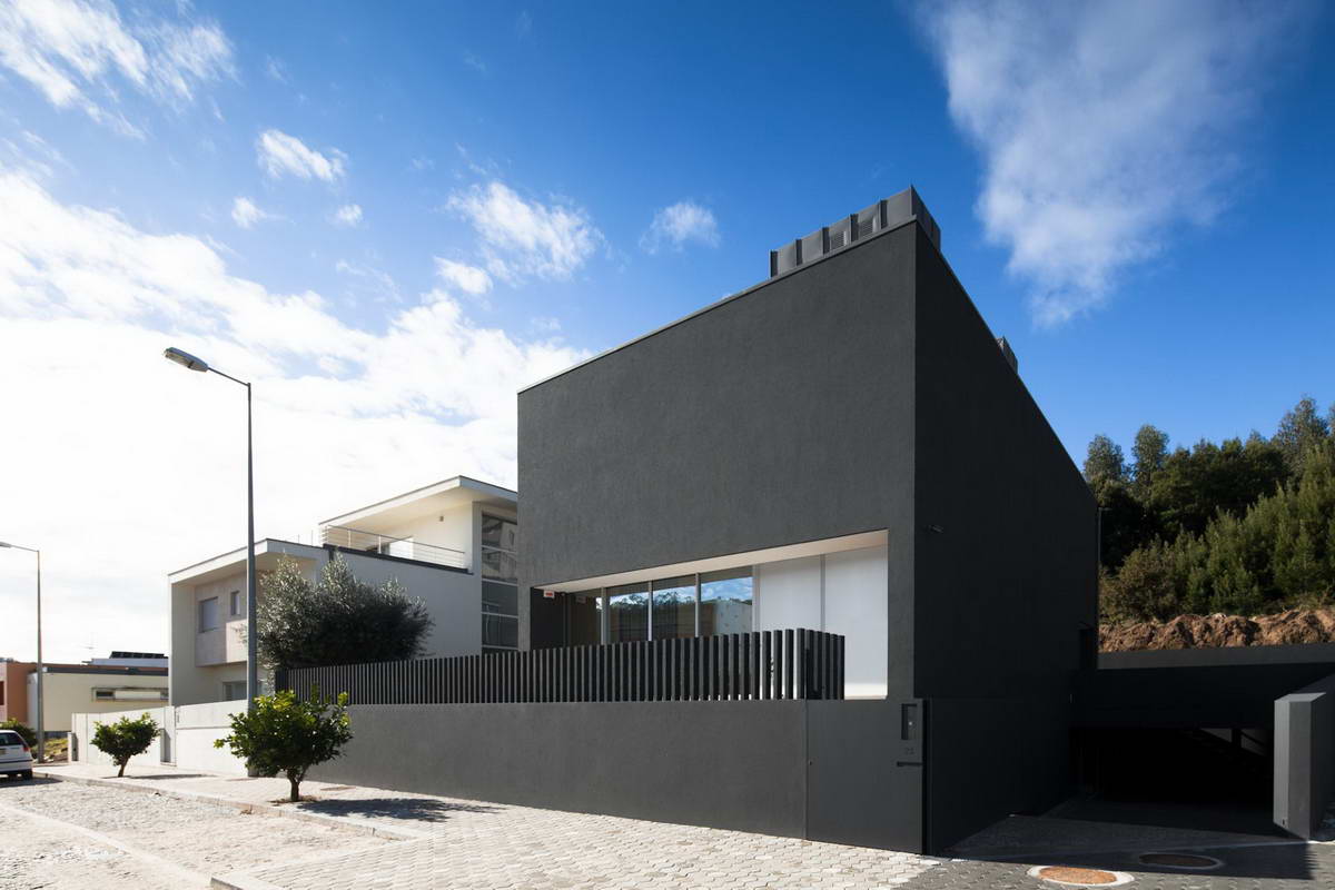 House-in-Penafiel-8.jpg