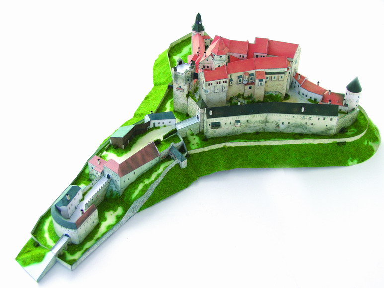 hrad-pernstejn03.jpg