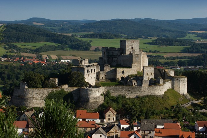 Hrad-Rábí-4.jpeg