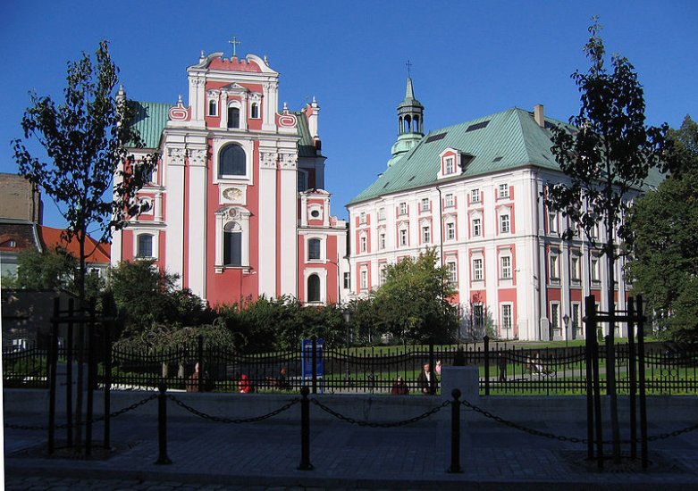 Iezuitskiy-kostel-Svyatoy-Marii-Magdalinyi.jpg