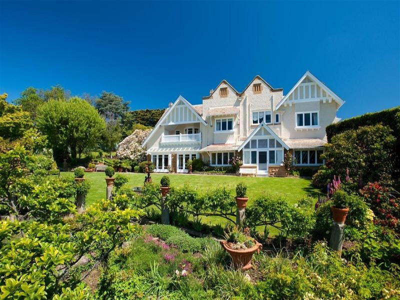 Image1 42-44 Waimea Avenue Sandy Bay, Tas.jpg