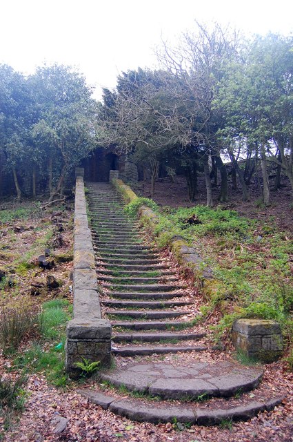 In_the_Terraced_Gardens,_Rivington_-_geograph.org.uk_-_1287442.jpg