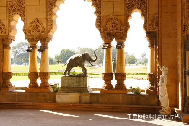 India-palace-4.jpg