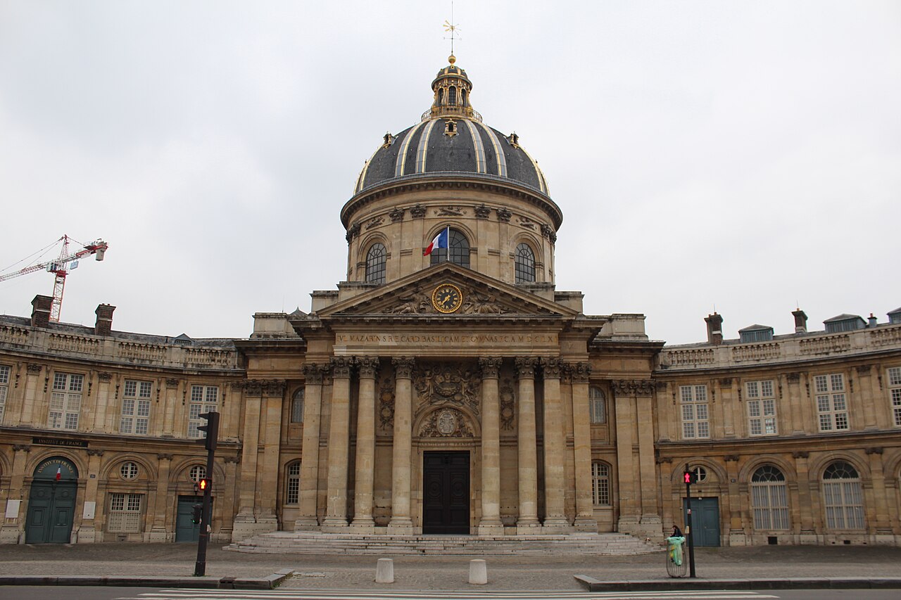 Institut_France_Paris_13.jpg