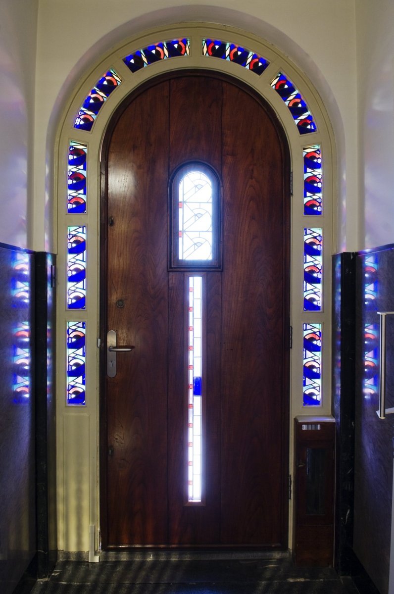 Interieur,_de_voordeur_in_de_hal_-_Amsterdam_-_20423695_-_RCE.jpg