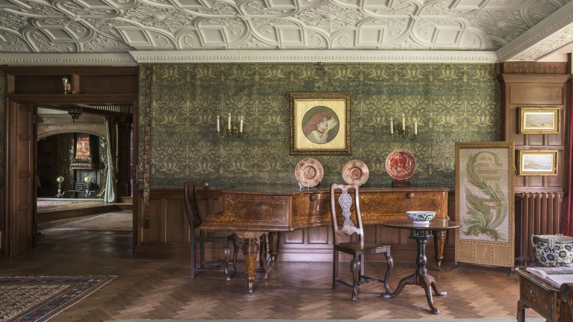 interior-collection-pre-raphaelite-wightwick-manor-west-midlands-1170187.jpg
