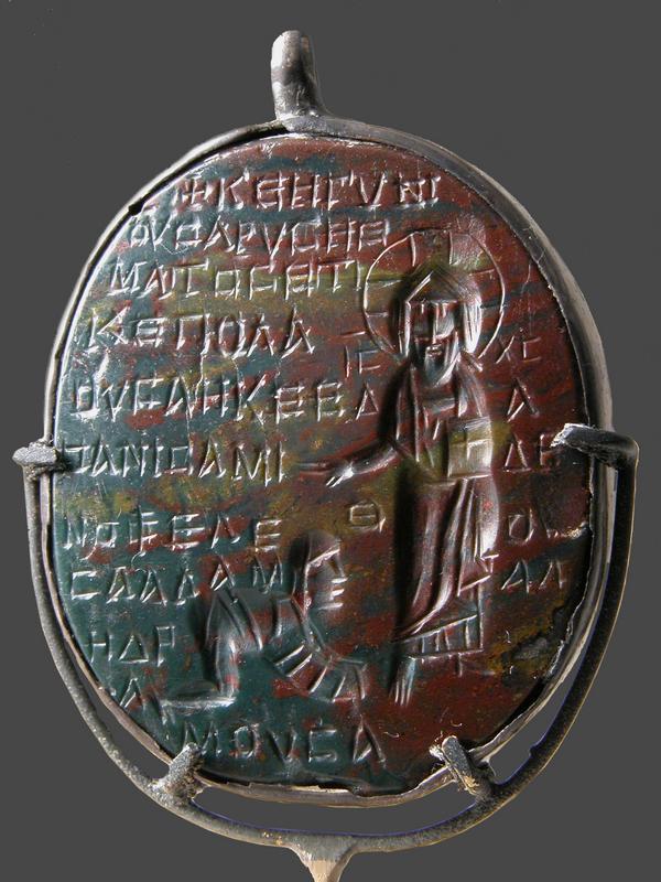 Istcelenie_krovotochivoj._Egipet_Kopty_7v._5_h_3_7_Gematit._Intaliya._MetM.jpg