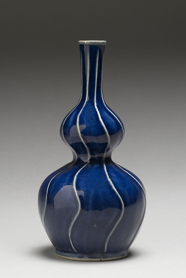 Japanese_-_Gourd-Shaped_Sake_Bottle_-_Walters_492162.jpg
