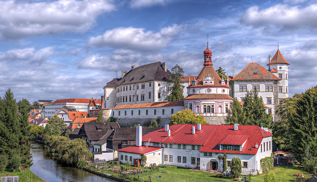 Jindrichuv_Hradec,_Czech_Republic_-_panoramio_(6).jpg