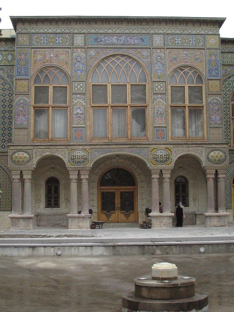 Kakh-e_golestan.jpg