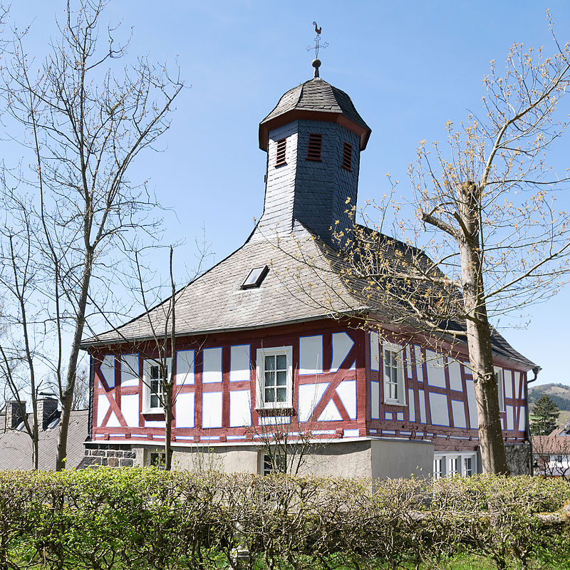 Kapelle_Breidenstein_(1).jpg