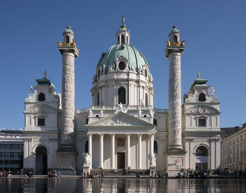 Karlskirche_Abendsonne_3.JPG