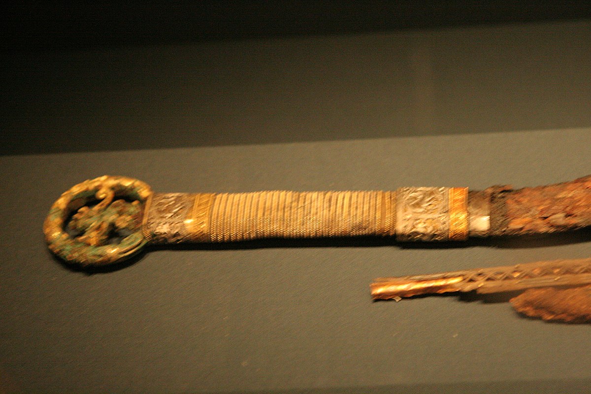 King_Muryeong's_tomb_10.jpg