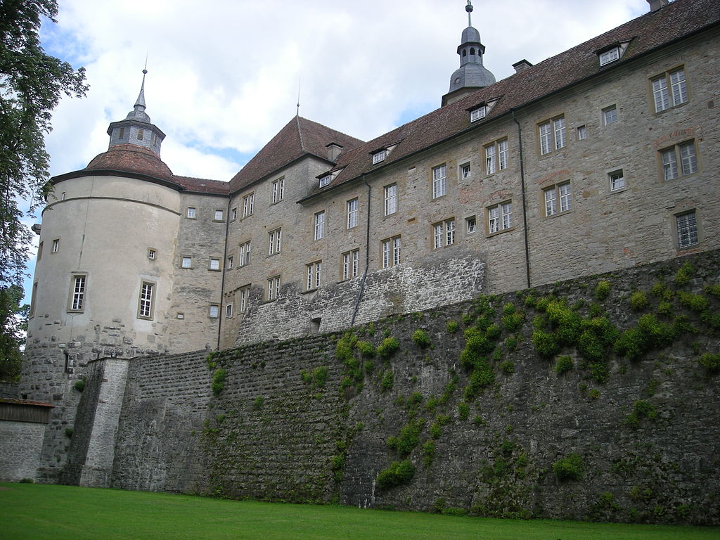 Langenburg_Jul_2012_72_(Schloss_Langenburg).JPG