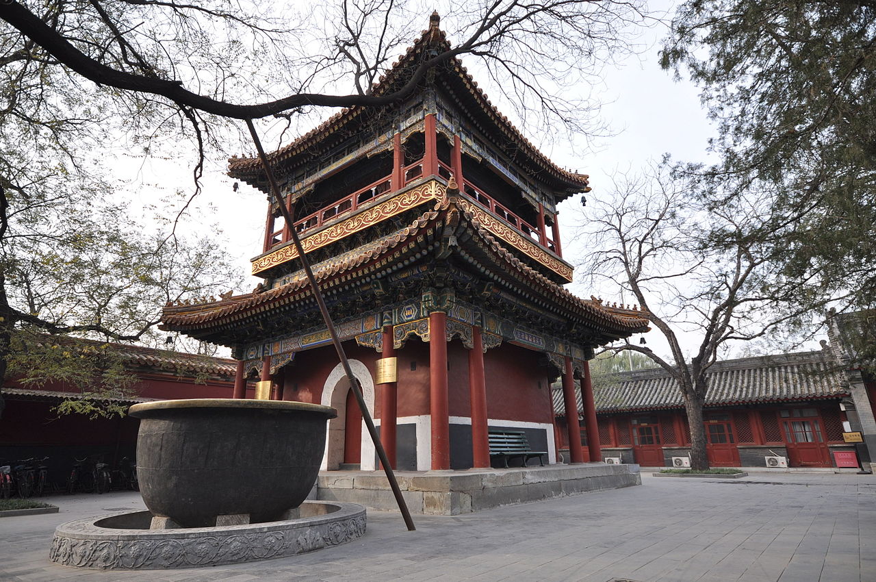 Lascar_Lama_Temple_(4478019056).jpg