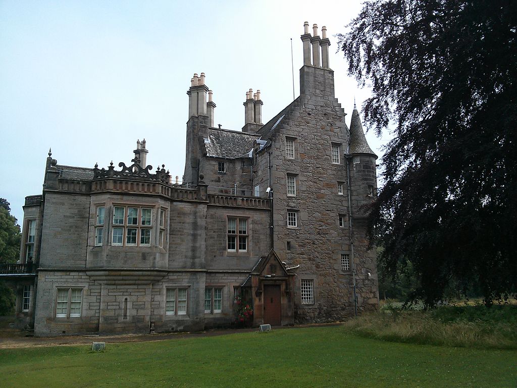 Lauriston_castle.jpg