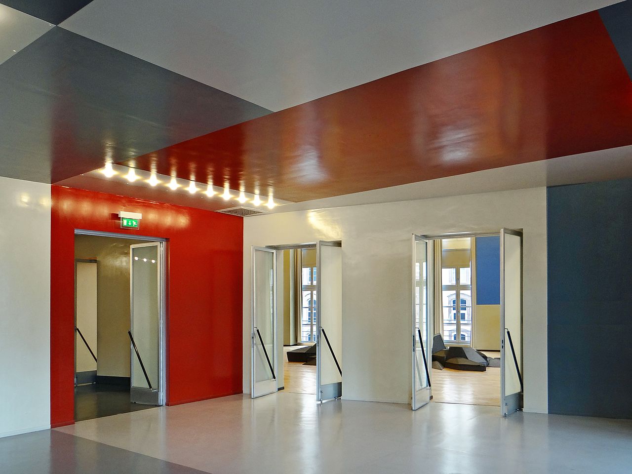 Le_foyer-bar_de_l'Aubette_en_1928_(musées_de_Strasbourg)_(29062504086).jpg