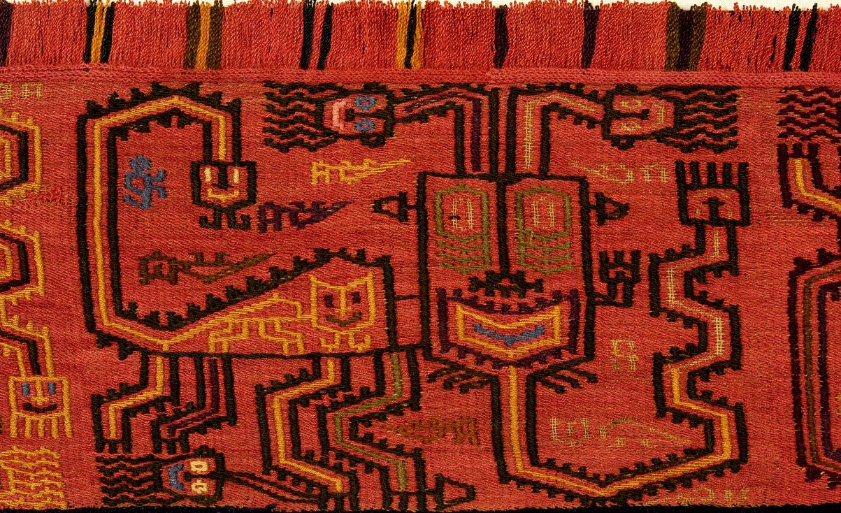 manto_paracas_flecos.jpg