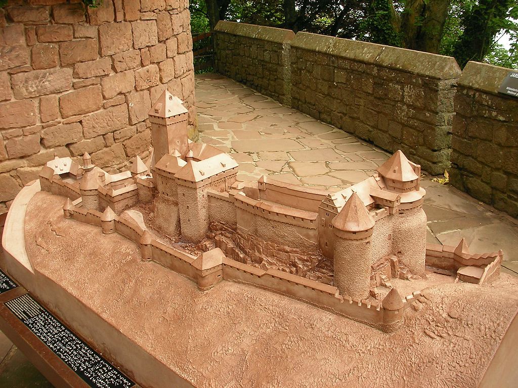 Maquette_du_château.jpg