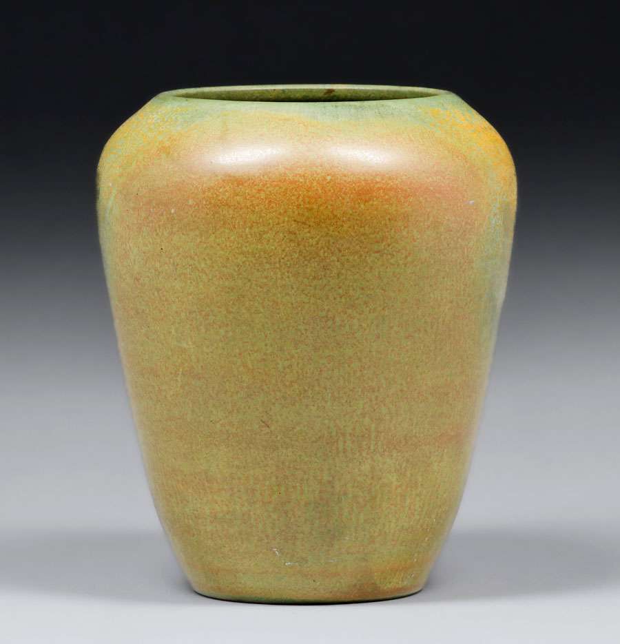 MarbleheadPotteryMottledMatteGlazeVase1.jpg