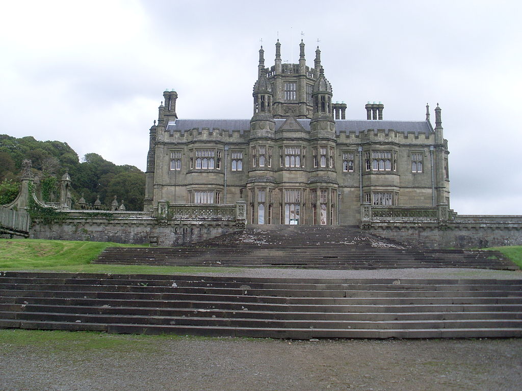 Margam_Castle_(1)_(geograph_4125453).jpg