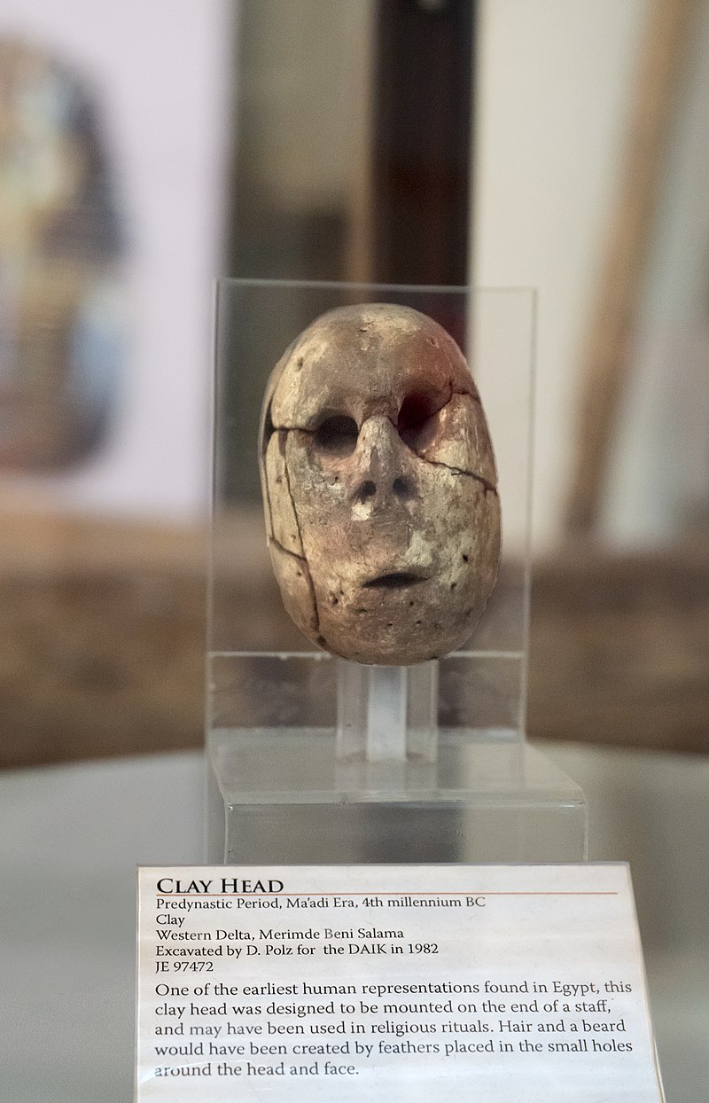 Merimde_clay_head,_Predynastic_Period,_Maadi_Era,_4th_millennium_BCE.jpg